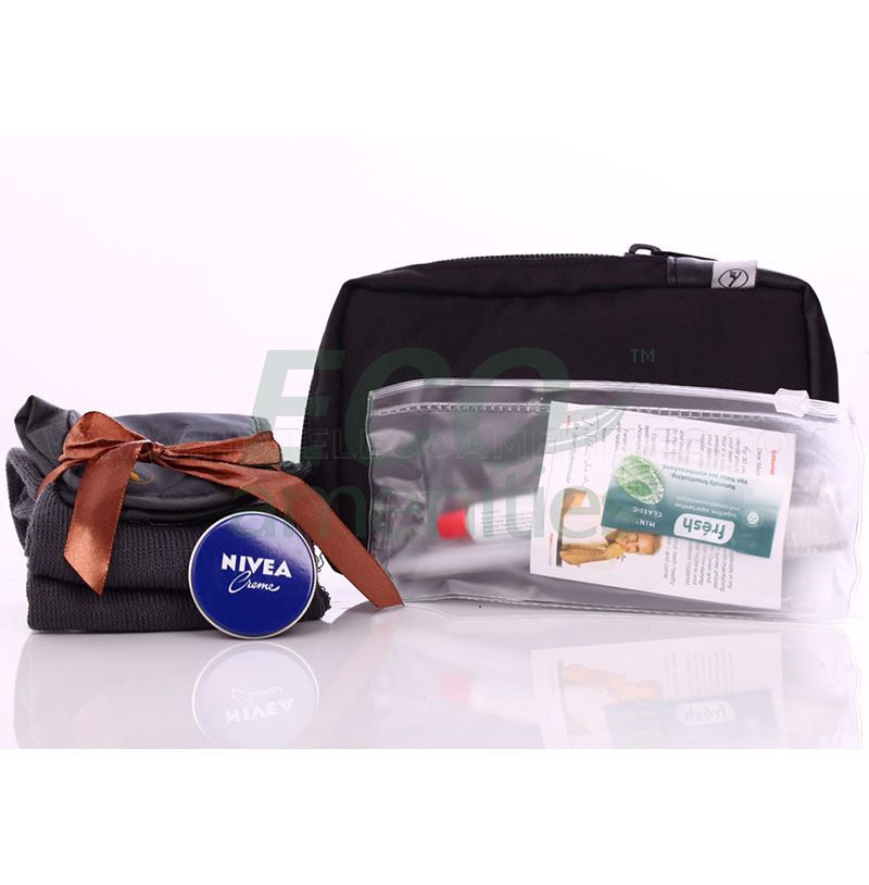 Business Class Airline Travel Kit 01